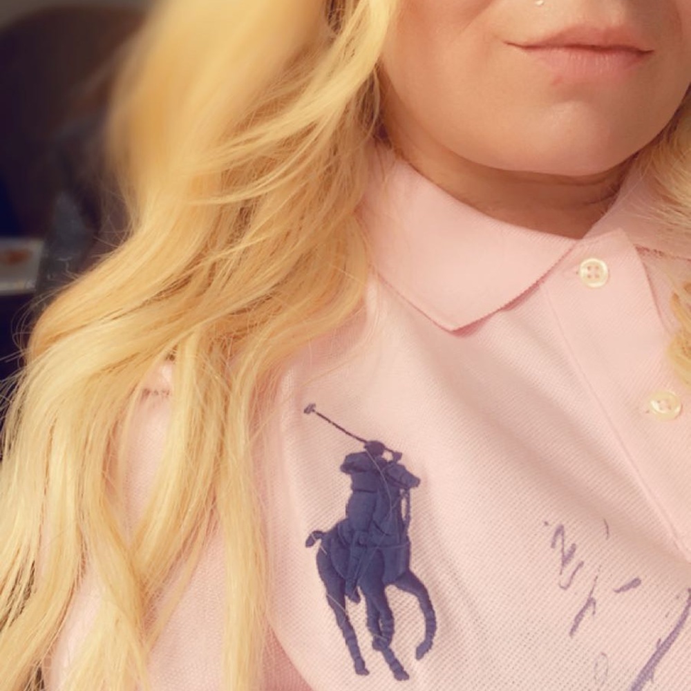 Meet your Posher, Carrie